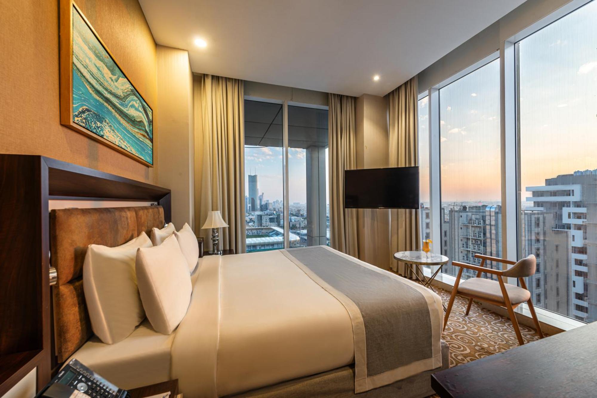 Crowne Rose Alsahafa Hotel Рияд Екстериор снимка
