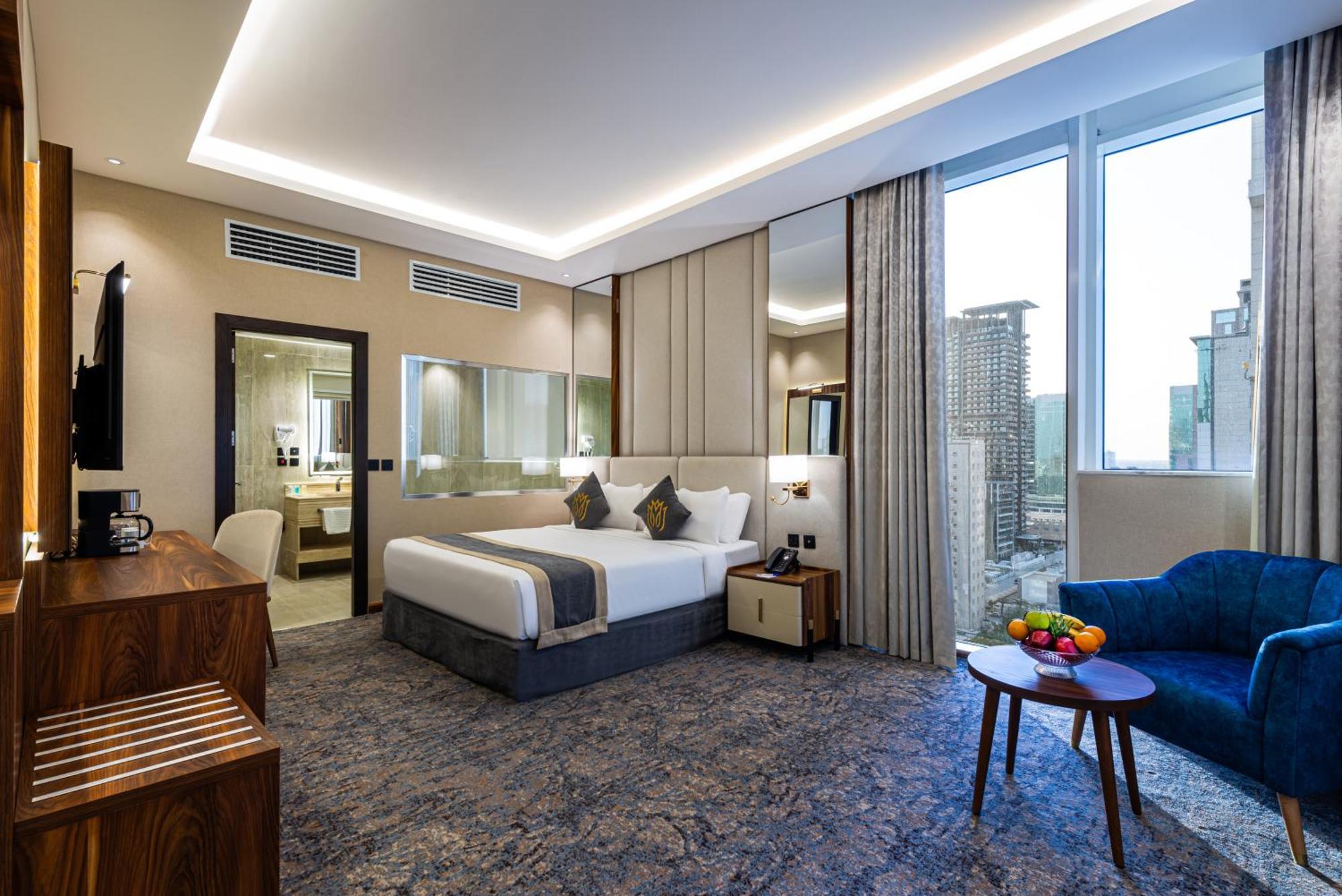 Crowne Rose Alsahafa Hotel Рияд Екстериор снимка